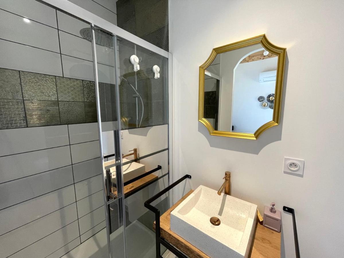 Siam Mahanakhon Appart & Spa Rieux-de-Pelleport Exterior photo